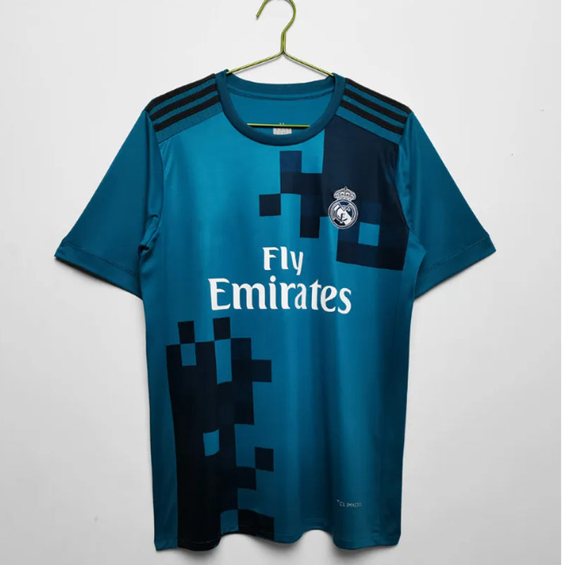 Retro Real Madrids Soccer Jerseys GUTI Ramos SEEDORF CARLOS RONALDO ZIDANE RAUL Vintage 1984-2024 Football Shirt FIGO Long Sleeve Shorts 11 12 13 14 15 16 17 Men Jerseys