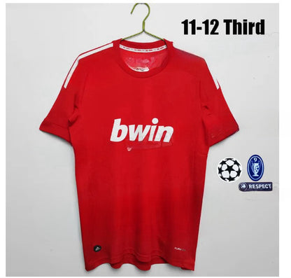 Retro Real Madrids Soccer Jerseys GUTI Ramos SEEDORF CARLOS RONALDO ZIDANE RAUL Vintage 1984-2024 Football Shirt FIGO Long Sleeve Shorts 11 12 13 14 15 16 17 Men Jerseys