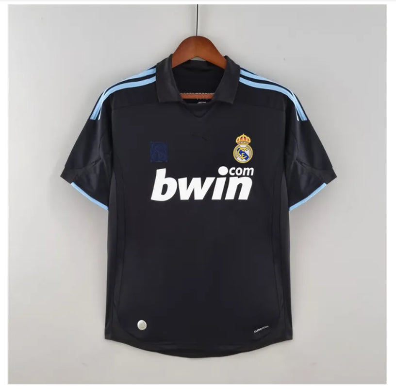 Retro Real Madrids Soccer Jerseys GUTI Ramos SEEDORF CARLOS RONALDO ZIDANE RAUL Vintage 1984-2024 Football Shirt FIGO Long Sleeve Shorts 11 12 13 14 15 16 17 Men Jerseys