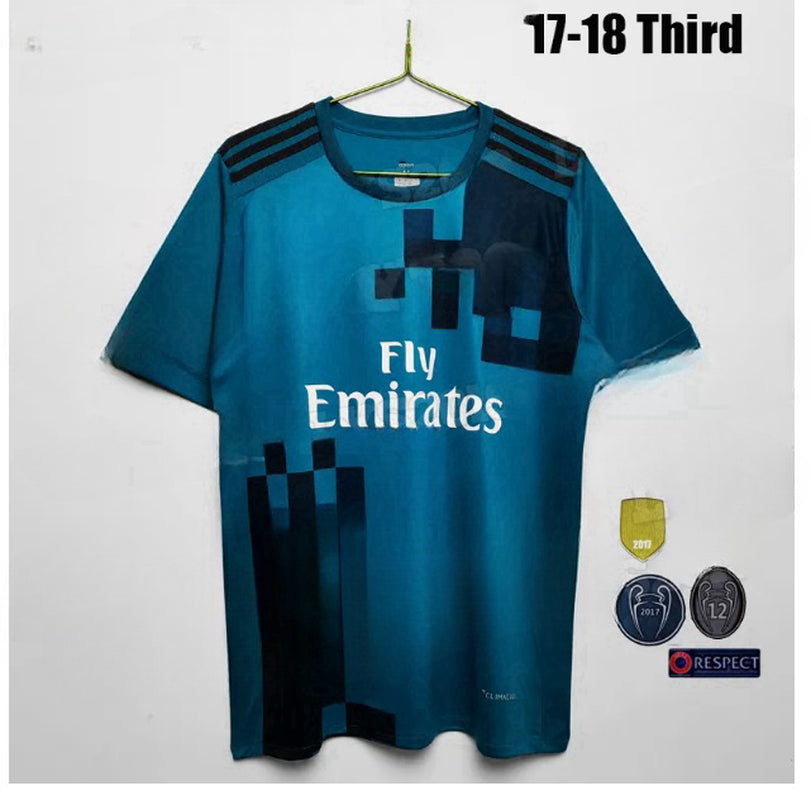 Retro Real Madrids Soccer Jerseys GUTI Ramos SEEDORF CARLOS RONALDO ZIDANE RAUL Vintage 1984-2024 Football Shirt FIGO Long Sleeve Shorts 11 12 13 14 15 16 17 Men Jerseys